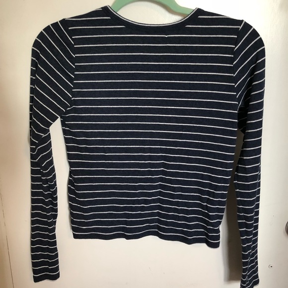 Long sleeve Hollister Shirt - Picture 2 of 2